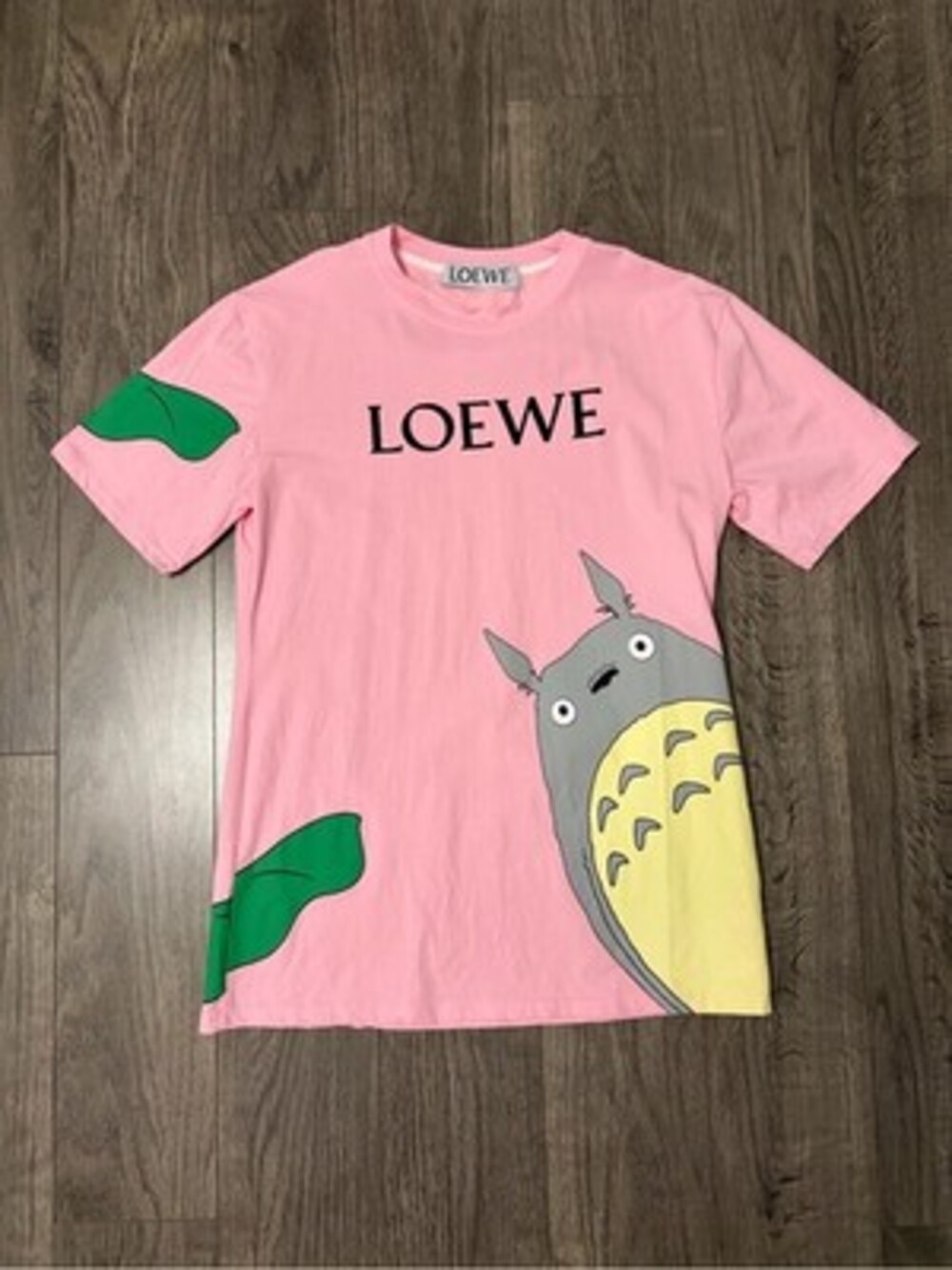 Loewe Pink Totoro Print Crewneck Tee with Green Leaf Motifs